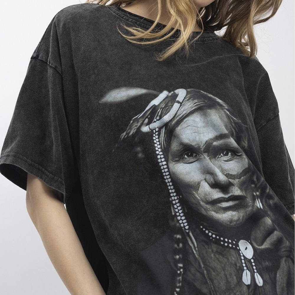 Blue Velvet Chief Print Washed Short Sleeve T-shirt Black Sm-xl NWT